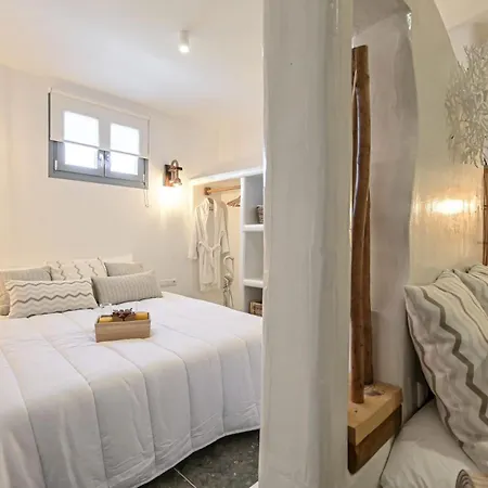 Gorgeous Naxos | 3 Bedrooms | Hancock | Beautiful Sea Views And Private Pool | Naxos